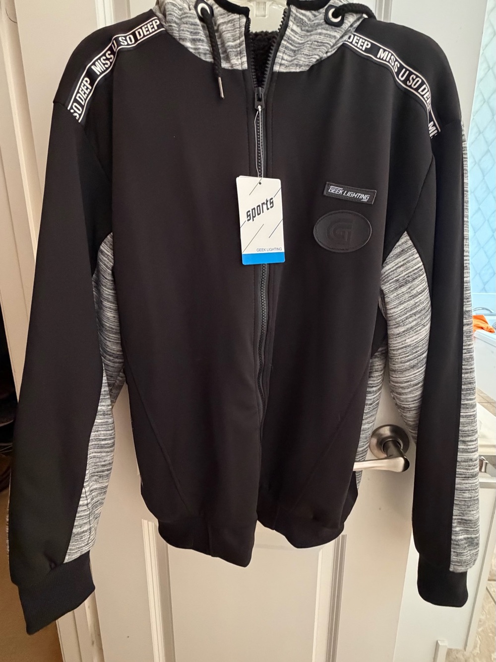 Geek Lighting Sports Sherpa Lined Full Zip Hoodie Jacket L NWT